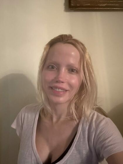 Julie intended parent profile in New York 10110, New York, United States
