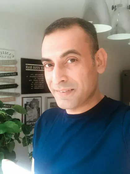 Prashant – Intended Parent in Halifax, England, United Kingdom – photo 2