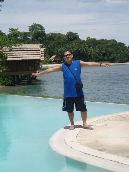 Edwin – Intended Parents in Manila, Philippines