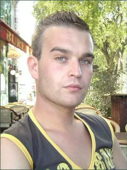 Julien – Intended Parent in Cavaillon, Provence Alpes Cote d Azur, France – photo 3