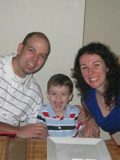 Lisa – Intended Parent in Montreal, Quebec, Canada