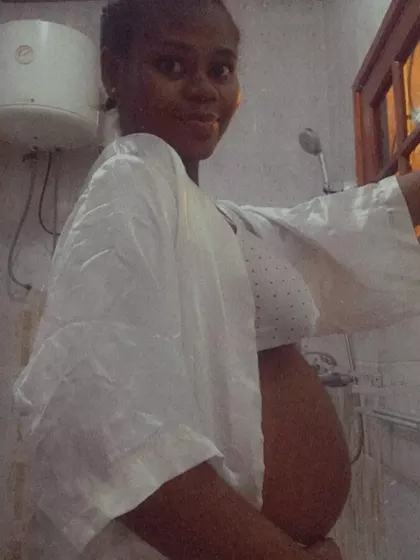Sakyna – Surrogate Mother in Deido, Littoral, Cameroon – photo 2