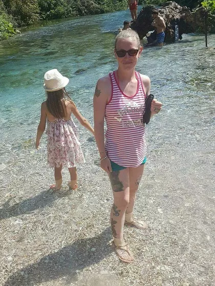 Joanne – Surrogate Mother in Camberley, England, United Kingdom