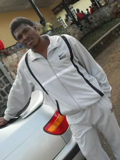 Larry – Sperm Donor in Yaounde, Centre, Cameroon – photo 4