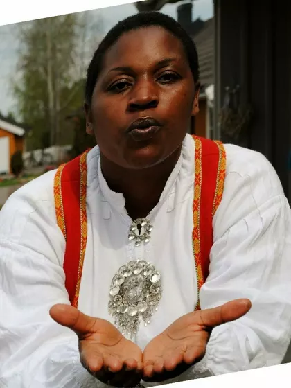 Lilly – Surrogate Mother in Tonsberg, Vestfold, Norway – photo 1