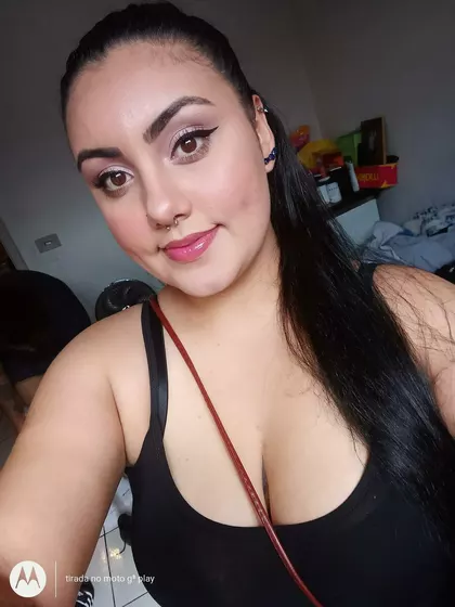 Larissa – Egg Donor in Curitiba, Parana, Brazil – photo 3