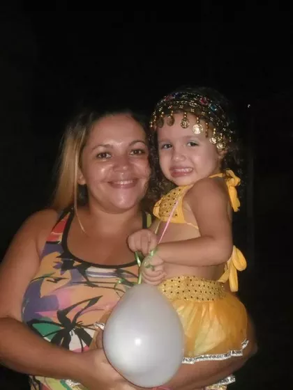 Geovana – Surrogate Mother in Bangu, Rio de Janeiro, Brazil – photo 2