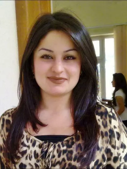 Sang – Surrogate Mother in Kolkata, Bangla, India