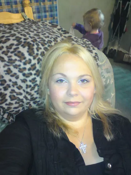 Laura – Surrogate Mother in Milton Keynes, England, United Kingdom – photo 3