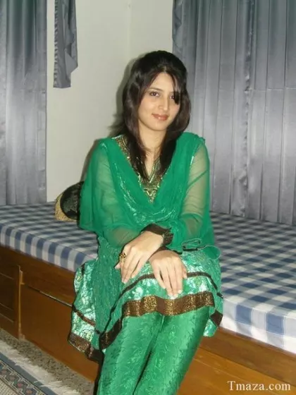 Gira – Surrogate Mother in Visakhapatnam, Andhra Pradesh, India