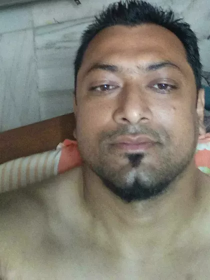 Hossain – Sperm Donor in Barasat, West Bengal, India