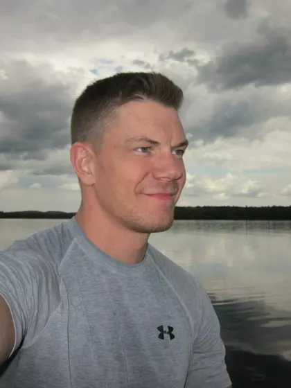 Justin – Sperm Donor in London, Ontario, Canada – photo 2