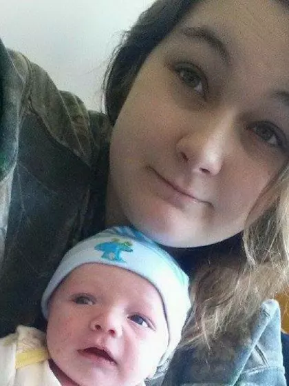 Courtney – Surrogate Mother in Edmonton, Alberta, Canada – photo 3