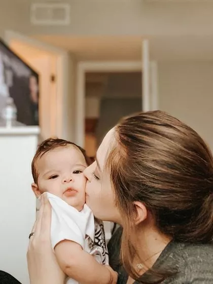 Bruna – Surrogate Mother in Overland Park, Kansas, United States – photo 3