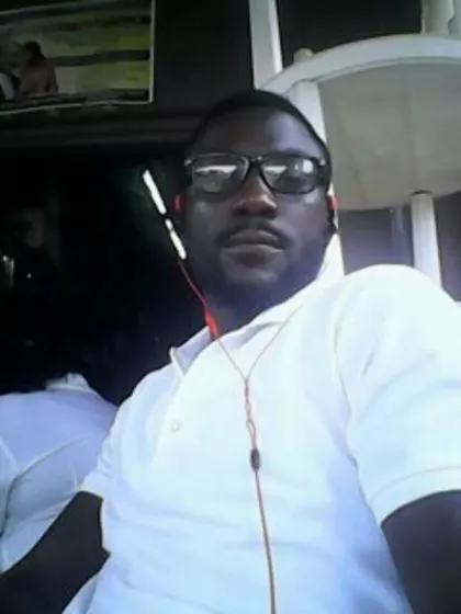 Derrick – Sperm Donor in Yaounde, Centre, Cameroon – photo 3