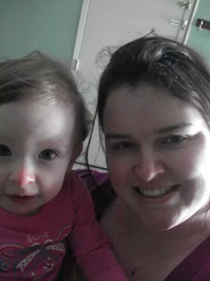 Courtney – Surrogate Mother in Windsor, Ontario, Canada – photo 4