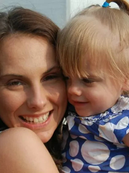 Beth – Surrogate Mother in Yorkville, Illinois, United States