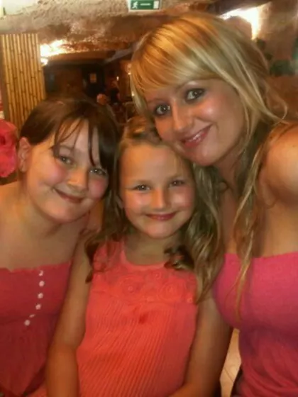 Kellie – Surrogate Mother in Todmorden, England, United Kingdom – photo 3