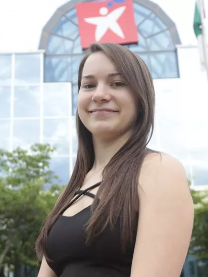Vãronique – Egg Donor in Orleans, Ontario, Canada – photo 3