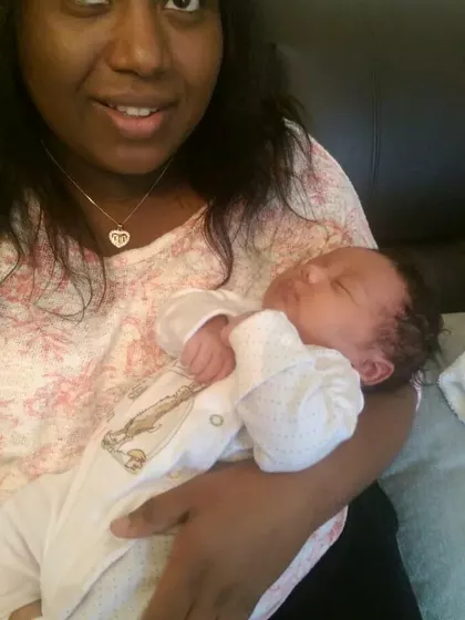 Naomi – Surrogate Mother in Chesterfield, England, United Kingdom – photo 2