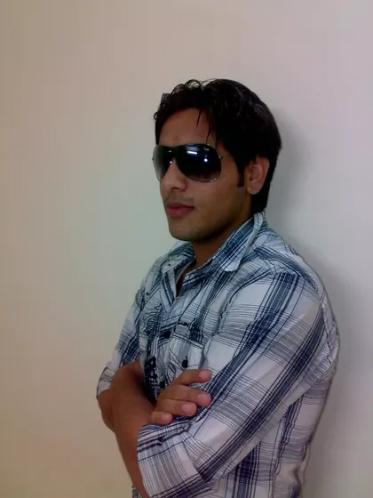 Himanshu – Sperm Donor in Noida, Delhi, India