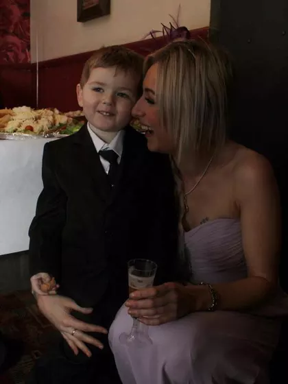 Sarah – Surrogate Mother in Keighley, England, United Kingdom – photo 2