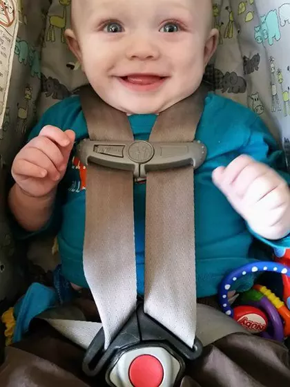 Courtney – Surrogate Mother in Edmonton, Alberta, Canada – photo 2