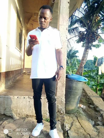 Apong – Sperm Donor in Limbe, Sud Ouest South west, Cameroon – photo 2