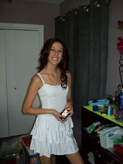 Leah – Egg Donor in Hamilton, Ontario, Canada – photo 2