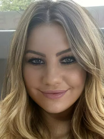 Francesca – Surrogate Mother in Leeds, England, United Kingdom