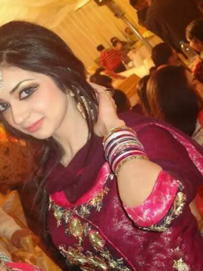 Lipi – Surrogate Mother in Vadodara, Gujarat, India
