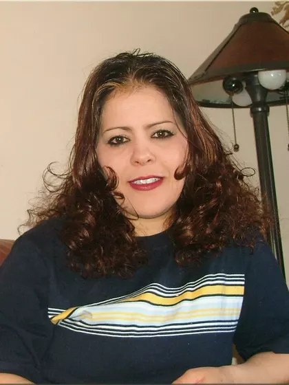 Wided – Surrogate Mother in Lewis Center, Ohio, United States – photo 2