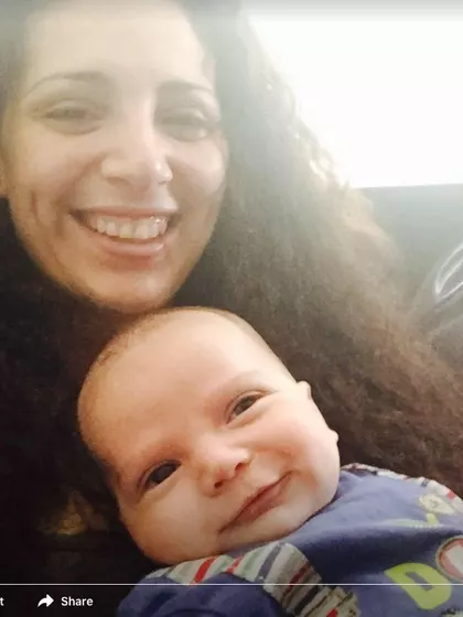 Amina – Surrogate Mother in Redhill, England, United Kingdom