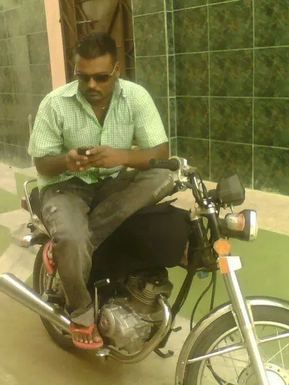 Waqar – Sperm Donor in Karachi, Sindh, Pakistan – photo 3
