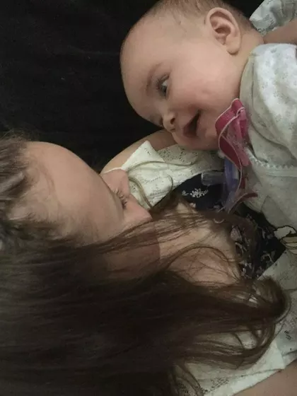 Amy – Surrogate Mother in Caerdydd, Wales, United Kingdom – photo 4