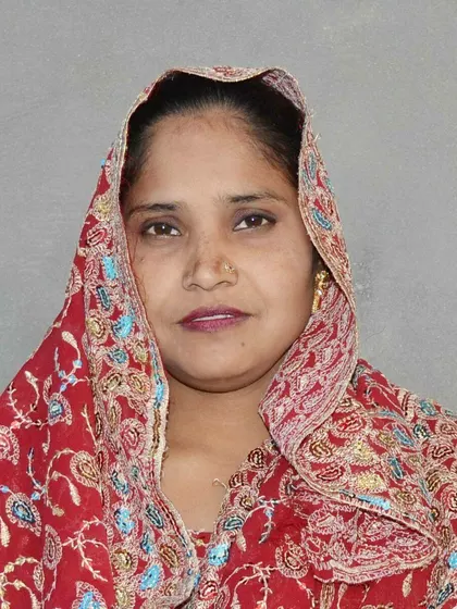 Mosina – Surrogate Mother in Delhi, Delhi, India