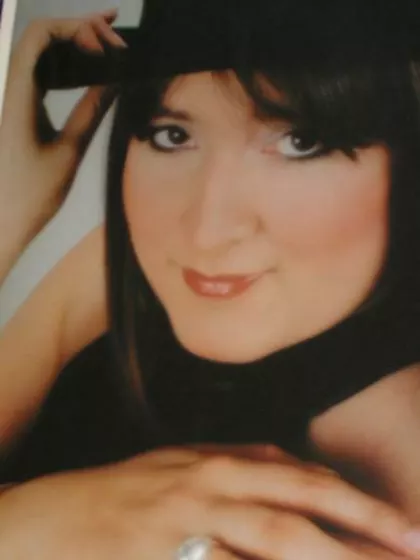 Emily – Surrogate Mother in Bolton, England, United Kingdom