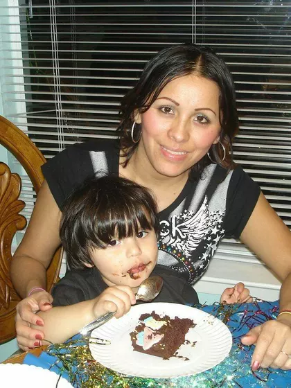 Mirtha – Surrogate Mother in Cypress, Texas, United States – photo 2
