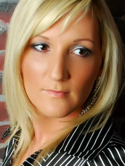 Louise – Surrogate Mother in Bristol, England, United Kingdom – photo 2