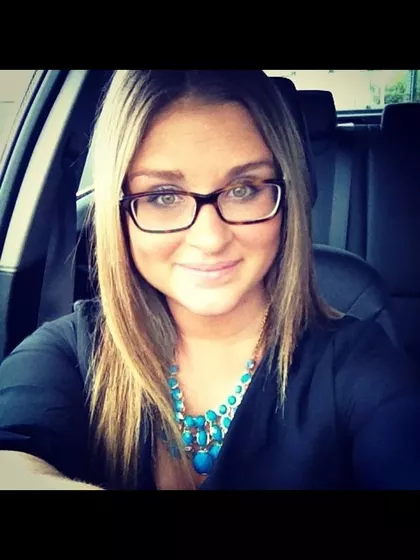 Courtney – Egg Donor in Ottawa, Ontario, Canada – photo 3